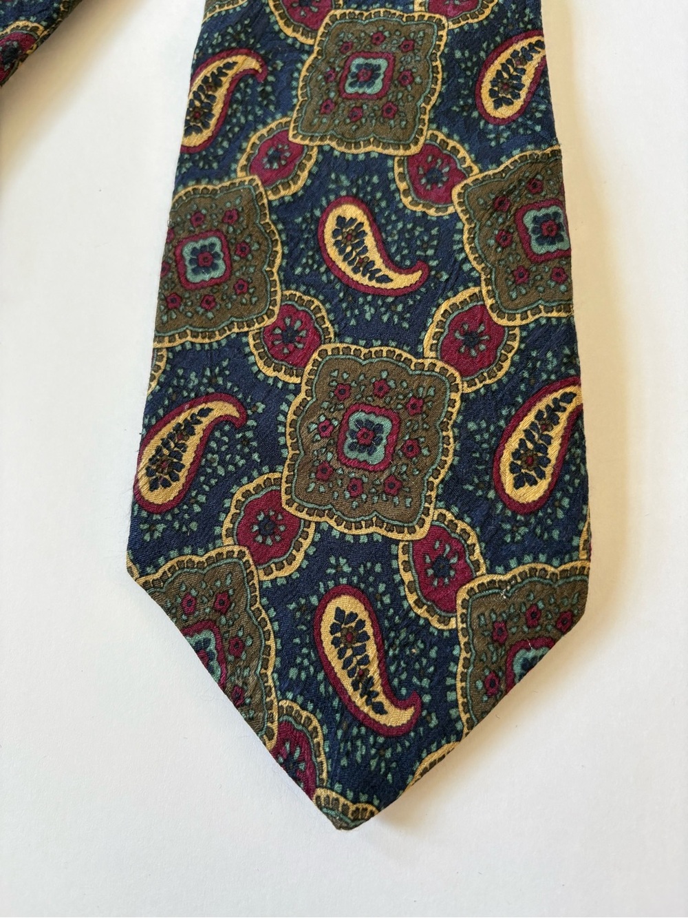 VNTG Liberty Of London Blue Green Tie 100% Silk USA Paisley Medallion Career - Picture 2 of 7